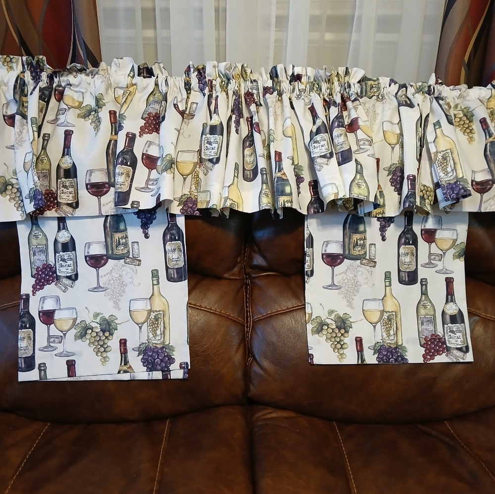 Kitchen curtains